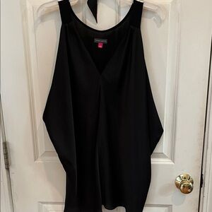 Vince Camuto size large dressy sleeveless satin look lined V-neck top